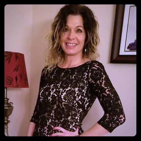 Meet your Posher, Jen - Picture 2 of 4